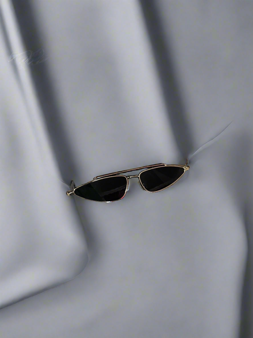 AURA AEROPLANE SUNSHADES