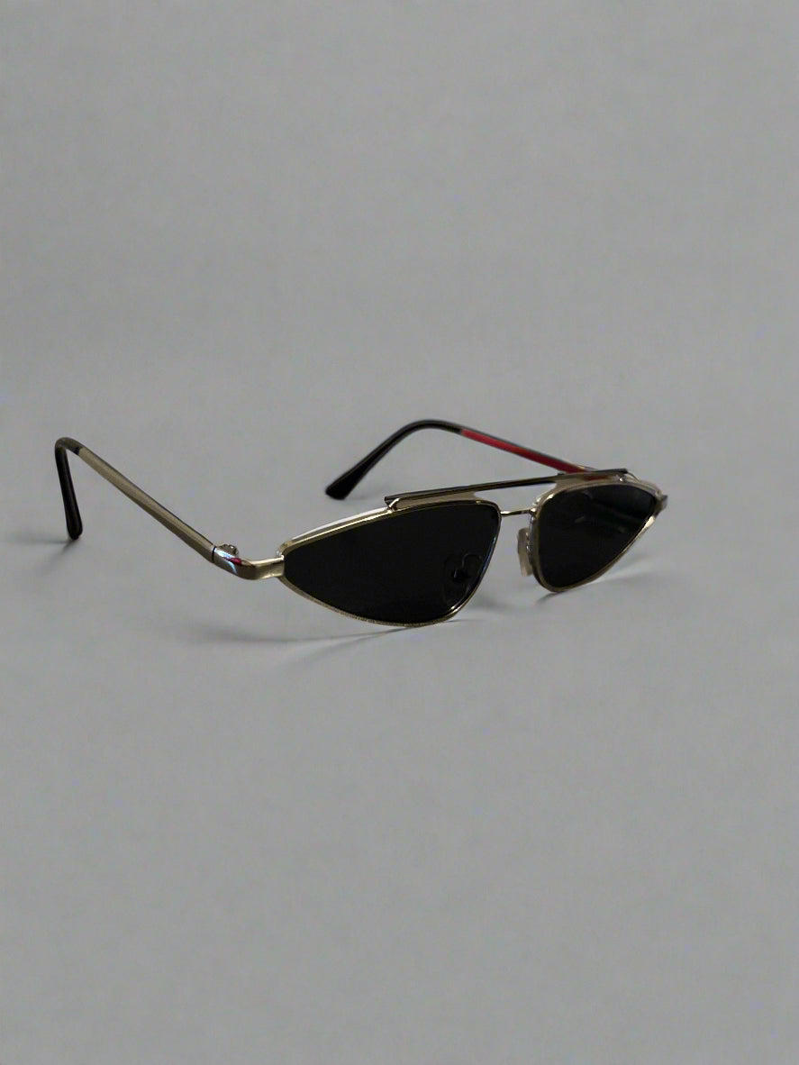 AURA AEROPLANE SUNSHADES