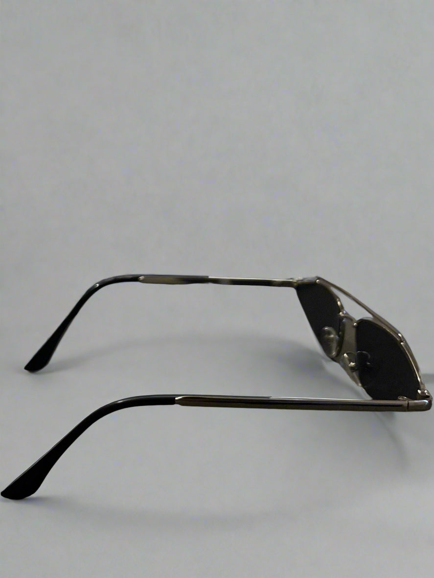 AURA AEROPLANE SUNSHADES